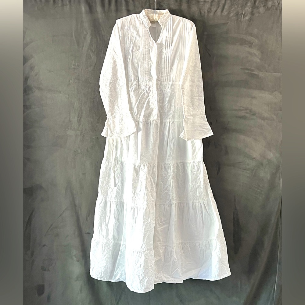 Dressed in White Cotton White Dress size M